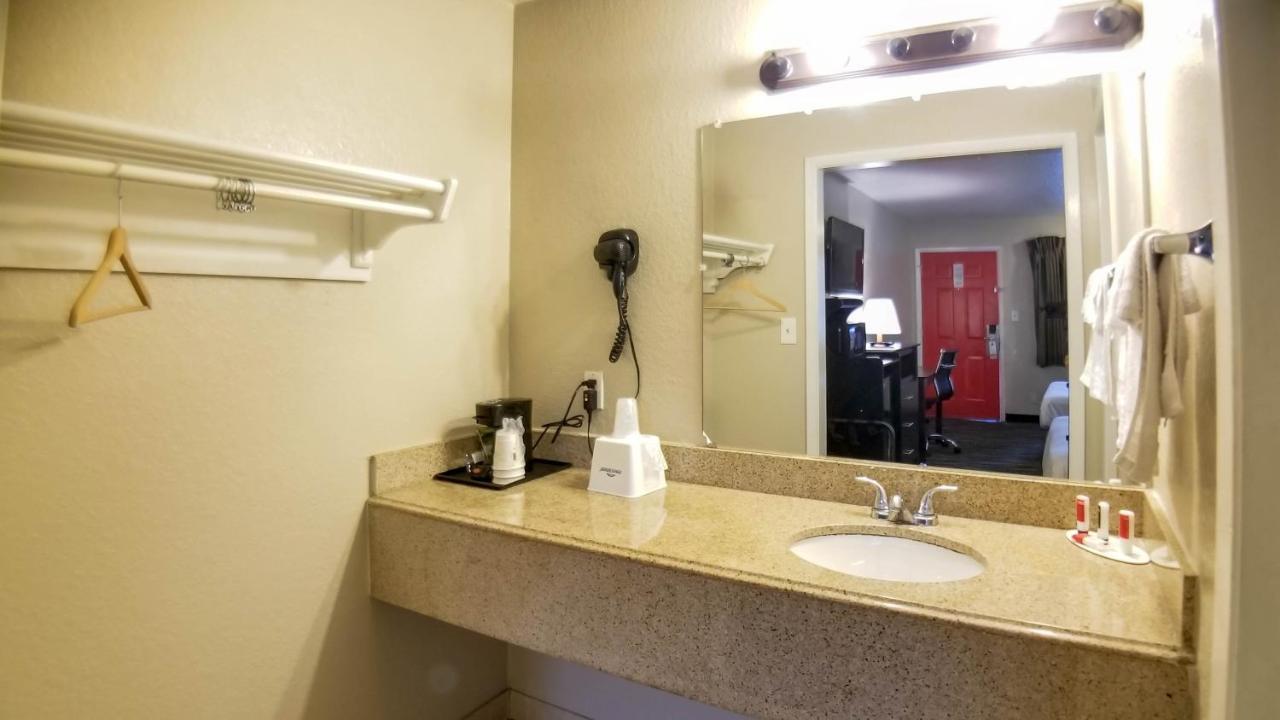 Howard Johnson By Wyndham Houston Hobby Airport Eksteriør bilde