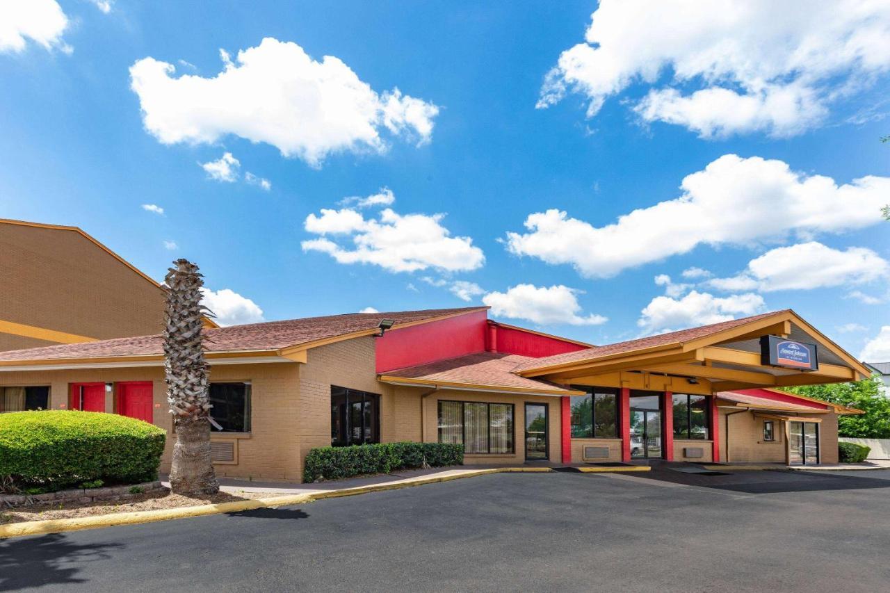 Howard Johnson By Wyndham Houston Hobby Airport Eksteriør bilde