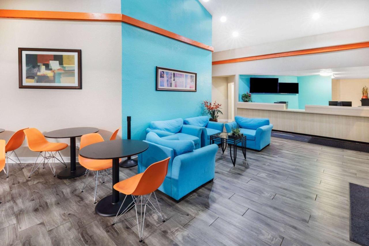 Howard Johnson By Wyndham Houston Hobby Airport Eksteriør bilde